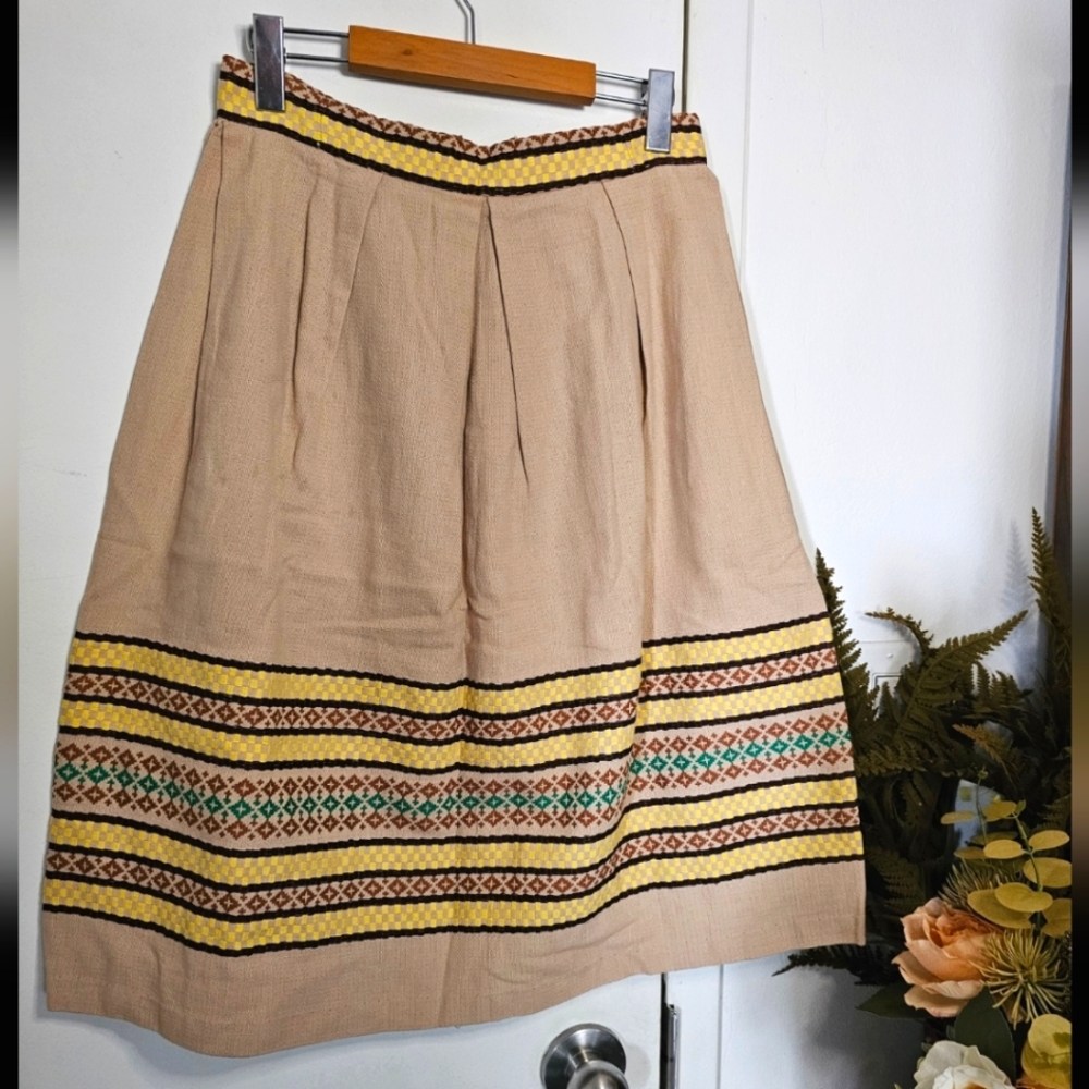 Vintage 70s Handmade Tan Beige Boho Skirt With Embroidered Folk Designs